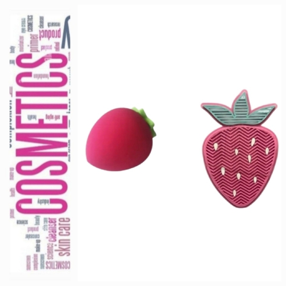 Strawberry Shaped Makeup Accessories Set - Picture 1 of 3